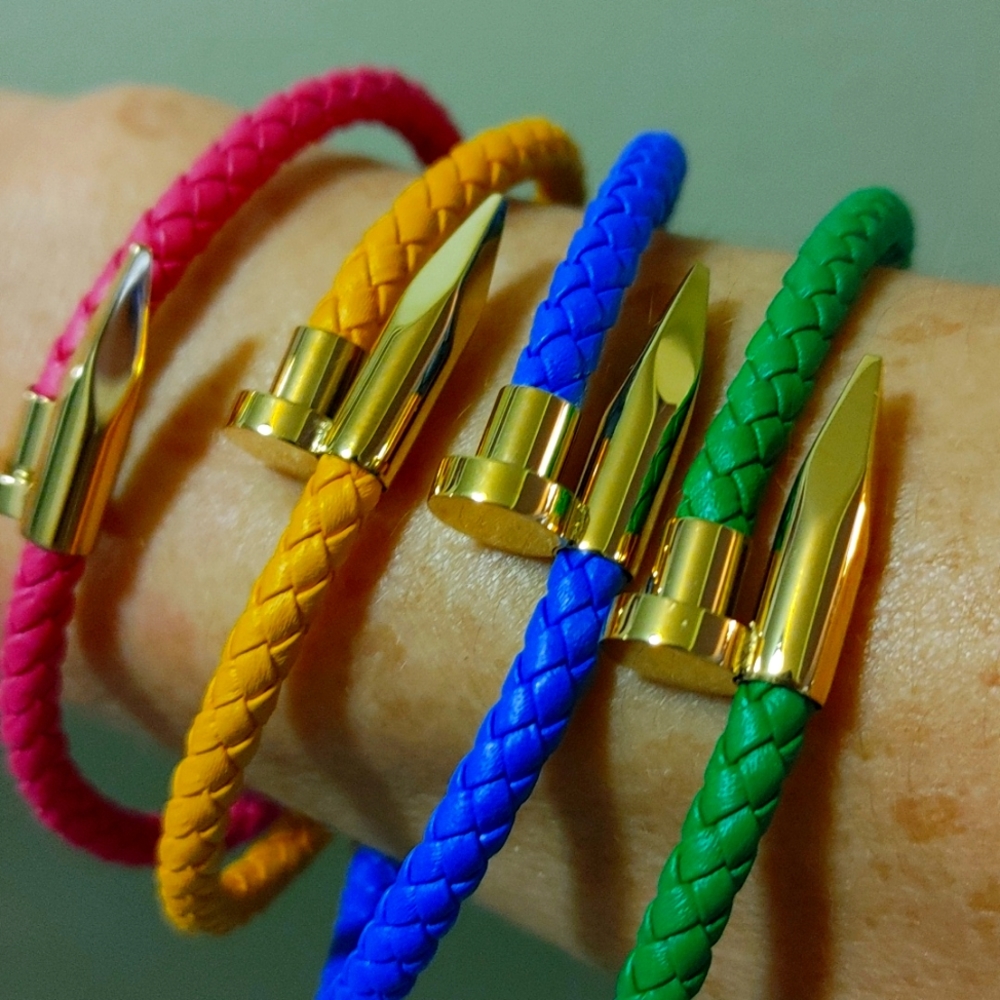 The Styled Collection Leather 6.9 inch nail head bracelets, set of 2.
